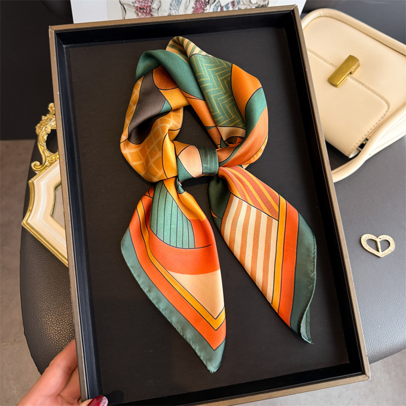 Waist Trainer Women - 2026 Nieuwe Geometrie Print Zijde Vierkante